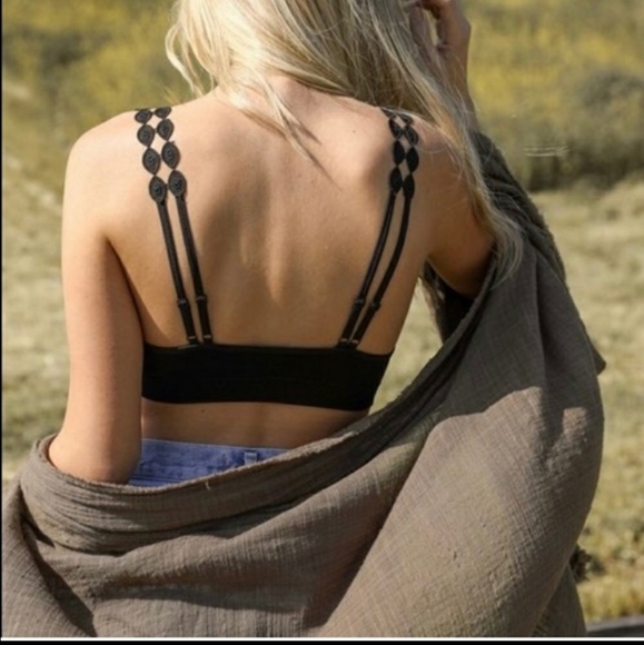 Black crochet applique boho bralette - Picture 2 of 5
